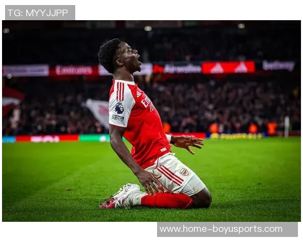 阿森纳为替代本怀特积极争夺雷恩20岁中卫雅奎特的机会