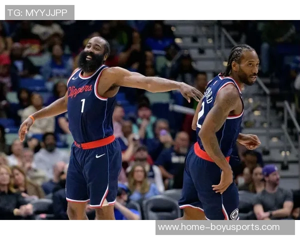 快船赛季风云：小卡阴阳合同引发战绩波动与保罗离队的北伐之路与哈登的去向探讨